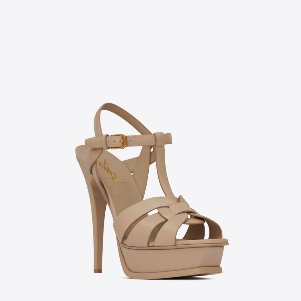 TRIBUTE PLATFORM SANDALS IN PATENT LEATHER